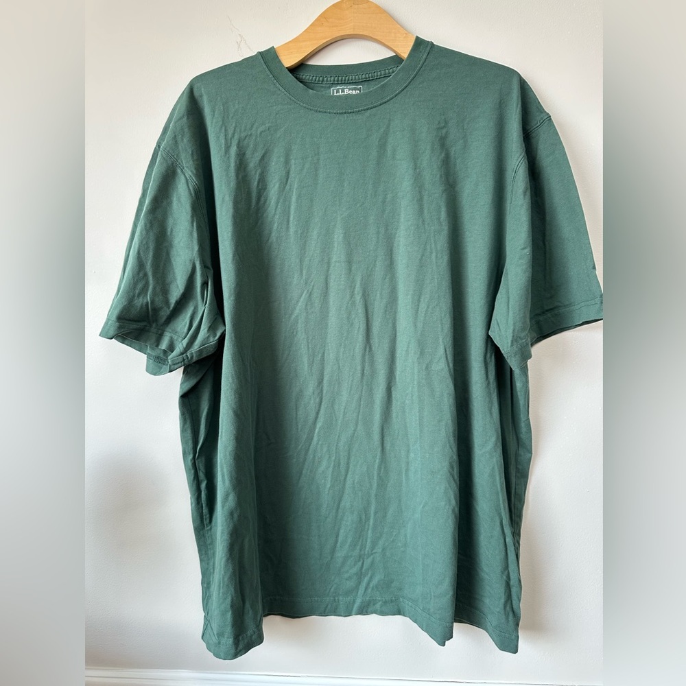 L.L.‎ Bean Men’s Short-Sleeve Crew Tee in Dark Green